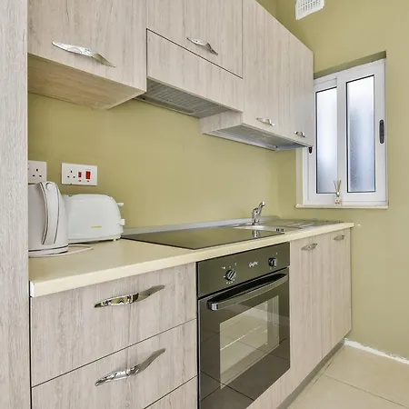 Penthouse * Gzira